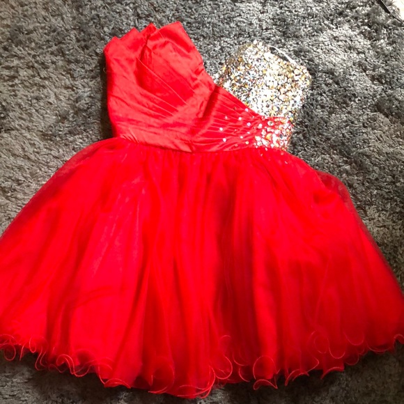 Dress - Picture 4 of 6